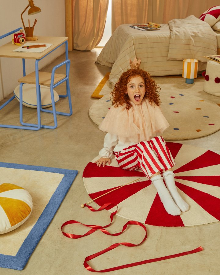 KAVE HOME Wirla beige og rd, 100 % bomullsteppe, 100 cm