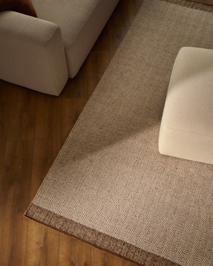 KAVE HOME Nifelia jacquardteppe i beige ull, 160 x 230 cm