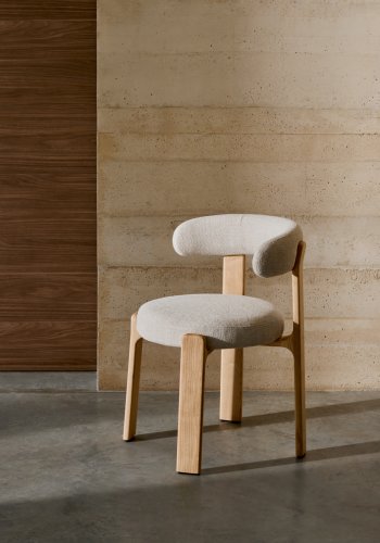 KAVE HOME spisestuestol i granitt - beige chenille og naturlig ask