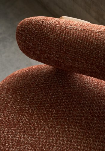 KAVE HOME lenestol i granitt, m. armlener - terracotta chenille og naturlig ask