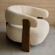 KAVE HOME lenestol i granitt, m. armlener - beige chenille og valntt finish asketre