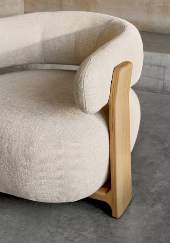KAVE HOME lenestol i granitt, m. armlener - beige chenille og naturlig ask