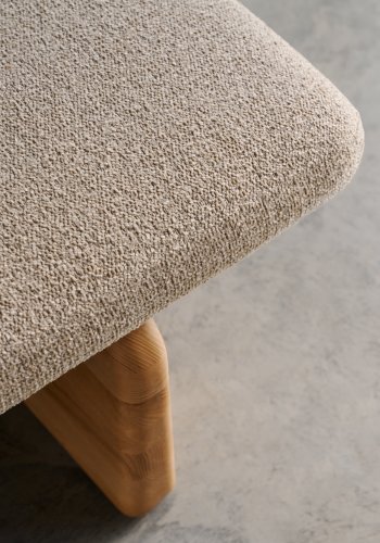 KAVE HOME Topaz divan, m. pute - beige chenille og naturlig asketre (200x80)