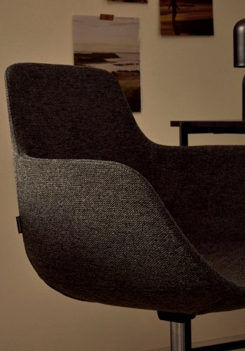 KAVE HOME Tissiana skrivebordsstol, m armlener, hjul, justerbar h�yde - m�rkegr� stoff og aluminium