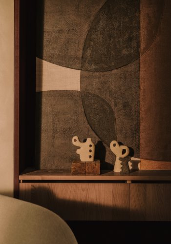 KAVE HOME Arif steinskulptur i beige utfrelse, 20 cm