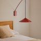 KAVE HOME Kally Wandleuchte, mit verstellbarem Kabel und Schwenkarm - rotes Metall