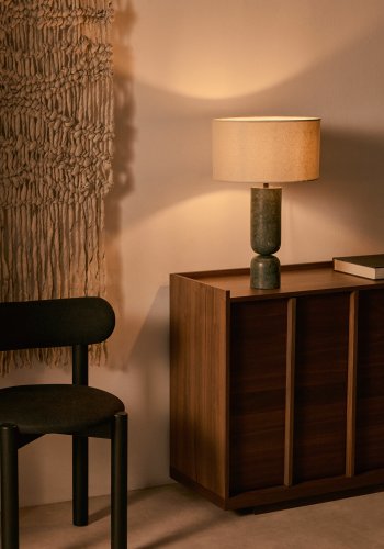 KAVE HOME Vex bordlampe i grnn marmor med gr linskjerm