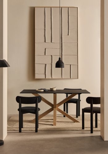 KAVE HOME Argo bord i frostet svart glass og stlben med treeffekt 160 x 90 cm