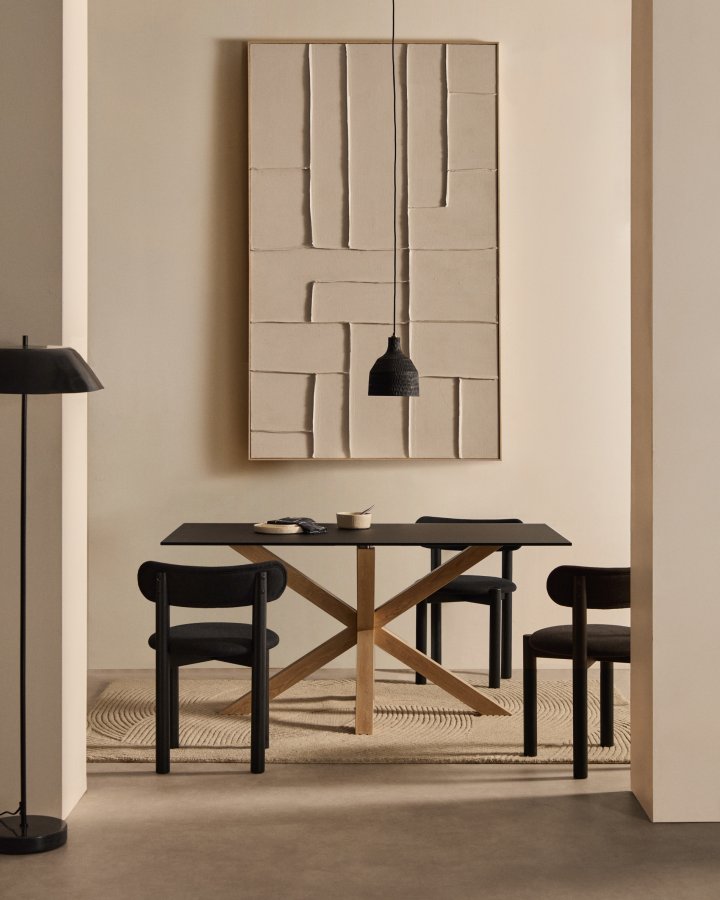 KAVE HOME Argo bord i frostet svart glass og stlben med treeffekt 160 x 90 cm