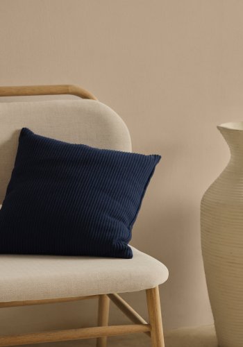 KAVE HOME Helda lenestol - beige chenille og naturlig eik