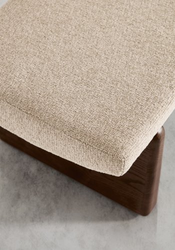 KAVE HOME Topaz benk, rektangulr - beige chenille og valntt finish asketre (150x51)