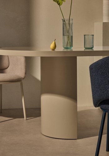 KAVE HOME Nealy-bord i lakkert MDF med ecru-finish, 240 x 100 cm