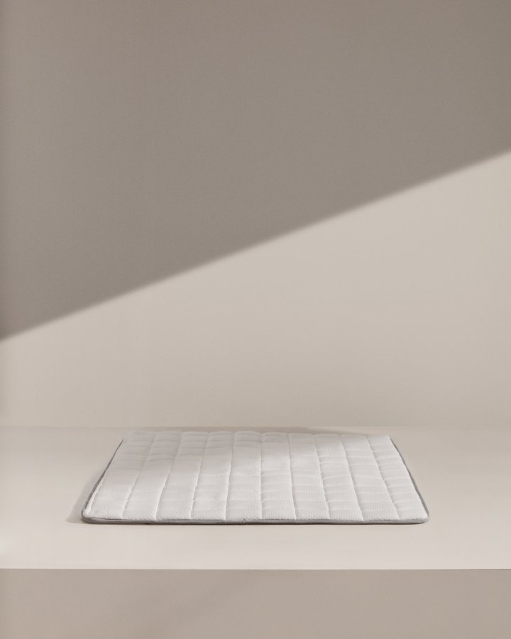 KAVE HOME Freya overmadrass - hvitt stoff (150x190)