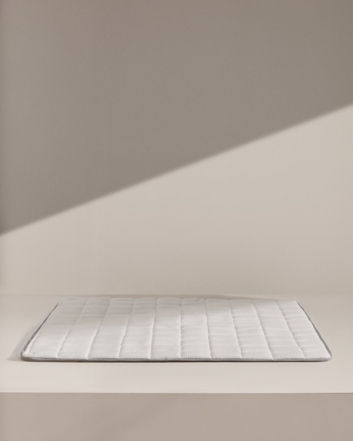 KAVE HOME Freya overmadrass - hvitt stoff (180x200)