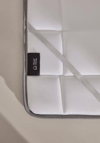 KAVE HOME Freya overmadrass - hvitt stoff (135x190)