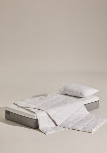 KAVE HOME Atra 70 % dun- og 30 % fjrdyne til 80/90 cm seng, laget i Spania