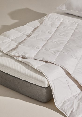 KAVE HOME Atra 70 % dun- og 30 % fjrdyne til 80/90 cm seng, laget i Spania