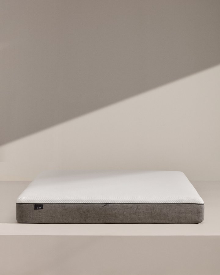 KAVE HOME Eva memory foam madrass - hvitt stoff (180x200)