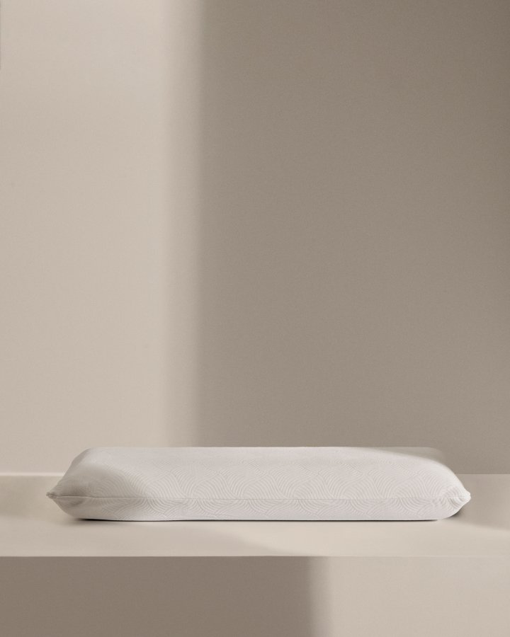 KAVE HOME Sasa viskoelastisk pute 33 x 90 cm