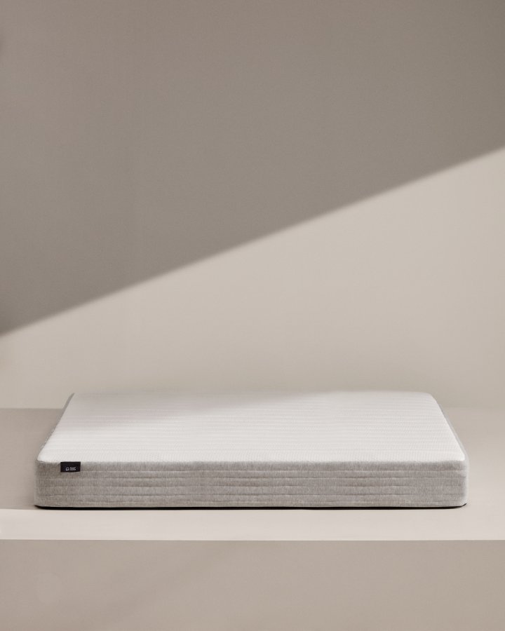 KAVE HOME Yoko skummadrass 180 x 200 cm