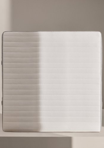 KAVE HOME Yoko skummadrass 180 x 200 cm