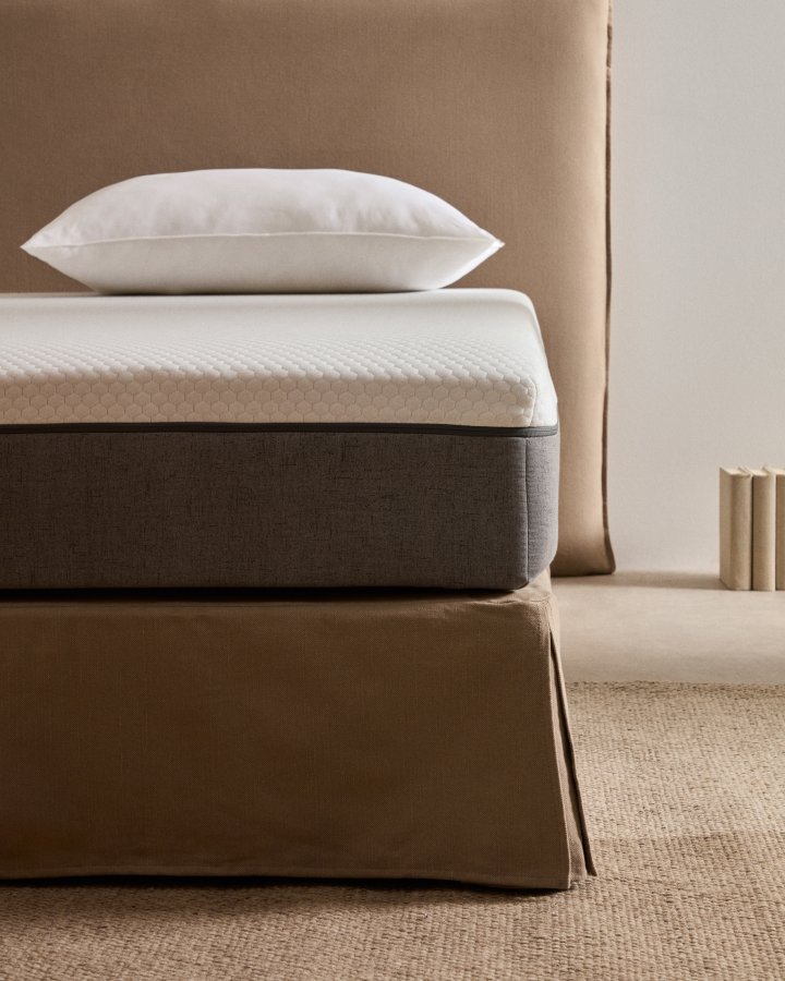 KAVE HOME Eva memory foam madrass - hvitt stoff (90x190)