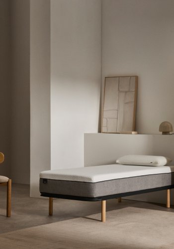 KAVE HOME Talo sengebunn uten ben, med lameller - grtt metall (80x200)