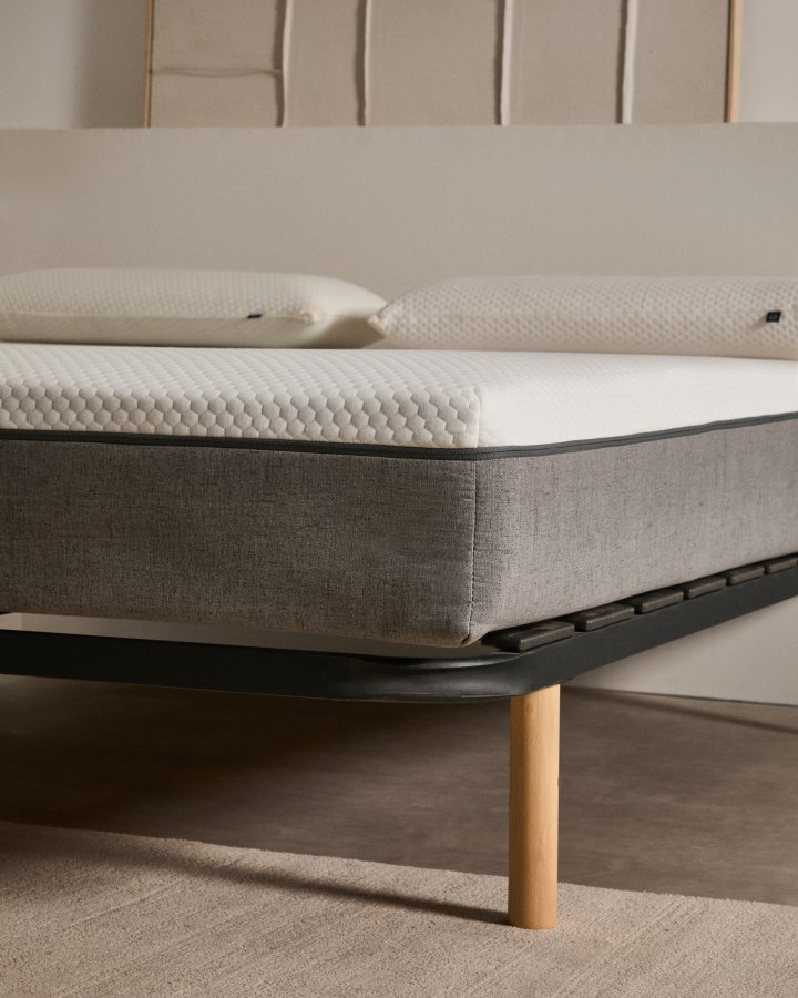 KAVE HOME Talo sengebunn uten ben, med lameller - grtt metall (135x190)