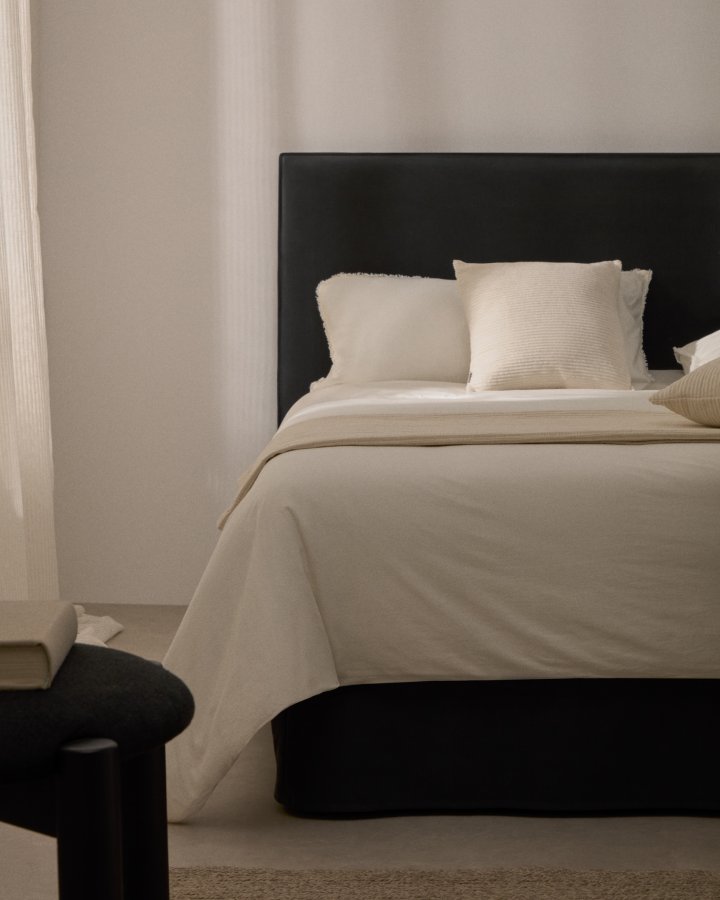 KAVE HOME Jaira sengeramme, m. sengegavl og aftageligt betrk - antracitgr hr og bomuld (150x190)