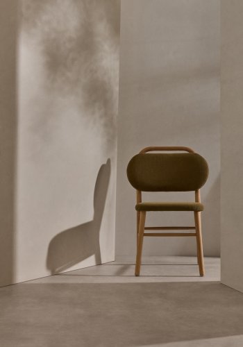 KAVE HOME Helda spisestuestol - grnn chenille og naturlig eik