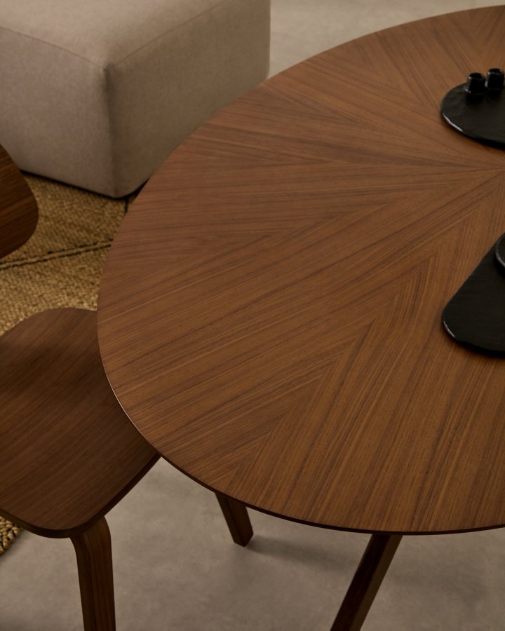 KAVE HOME Naanim spisebord, oval - brun valn�ddefiner og brun gummitr� (180x110)