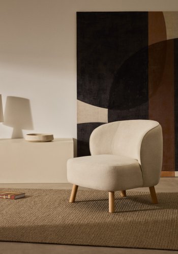 KAVE HOME Ulit lenestol - beige chenillestoff og naturlig b�ketre