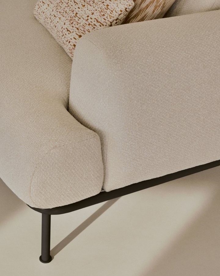 KAVE HOME Aurum 2-pers sofa, m. bev�gelig nakkest�tte - ecru chenille og mat gr� metal