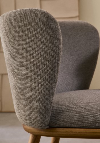 KAVE HOME Ciselia stol brun chenille og heltre ask naturlig tone FSC Mix Credit