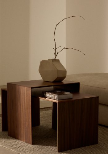 KAVE HOME Litto sidebord i valnttfiner med naturlig fargefinish, 55 x 40 cm