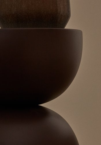 KAVE HOME Sidebord Rachell laget av metall med lilla malt overflate 30,5 cm