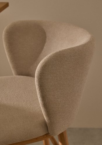 KAVE HOME Ciselia krakk beige chenille og heltre ask naturfarget finish FSC Mix Credit 65 cm