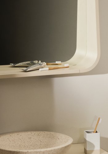 KAVE HOME Salaya-speil i lakkert beige ask laminert kryssfiner 90 x 60 cm