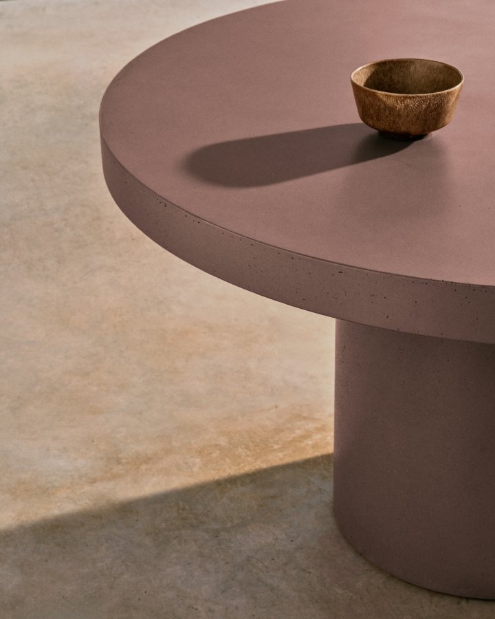 KAVE HOME Aiguablava terrakottasement rundt bord 120cm