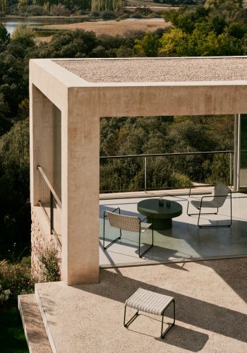 KAVE HOME Maurina lenestol i grnt galvanisert stl og ecru og gr tausnor