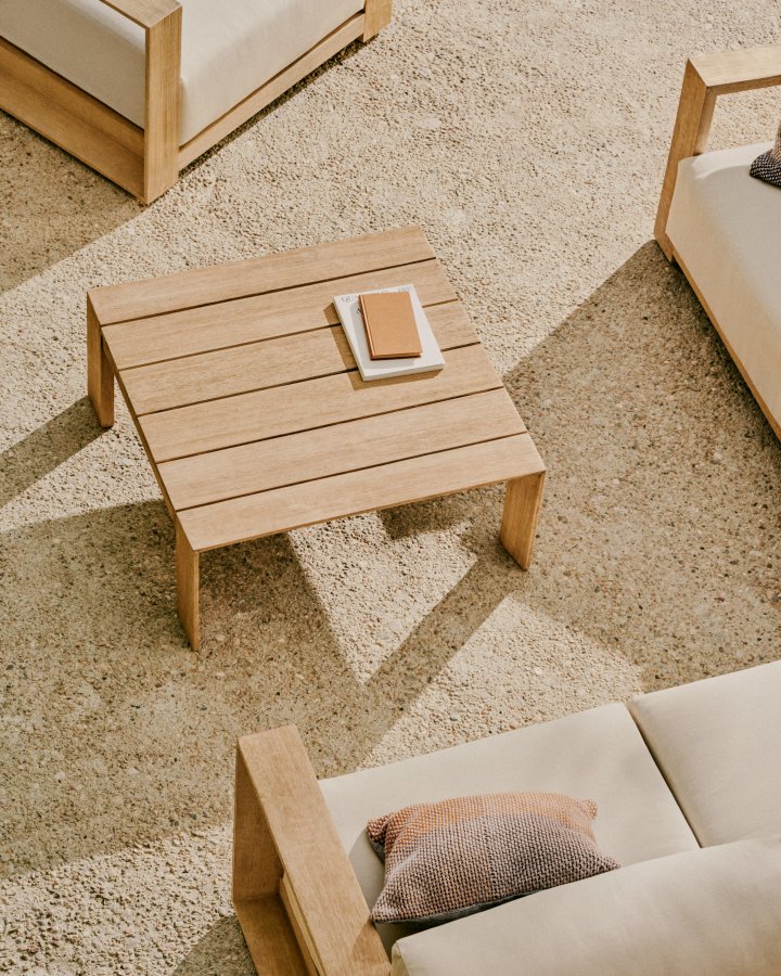 KAVE HOME Ambra salongbord i heltre akasie med lys overflate 82,5 x 82,5 cm FSC 100 %