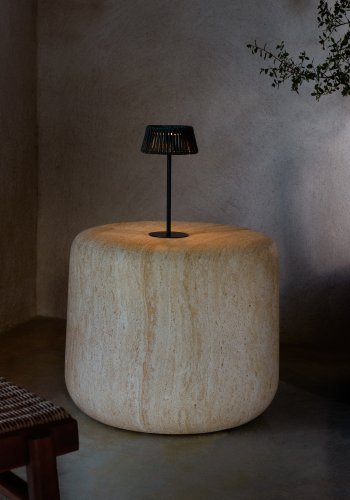 KAVE HOME Aldet utendrs solcelledrevet bordlampe i grnn tauledning