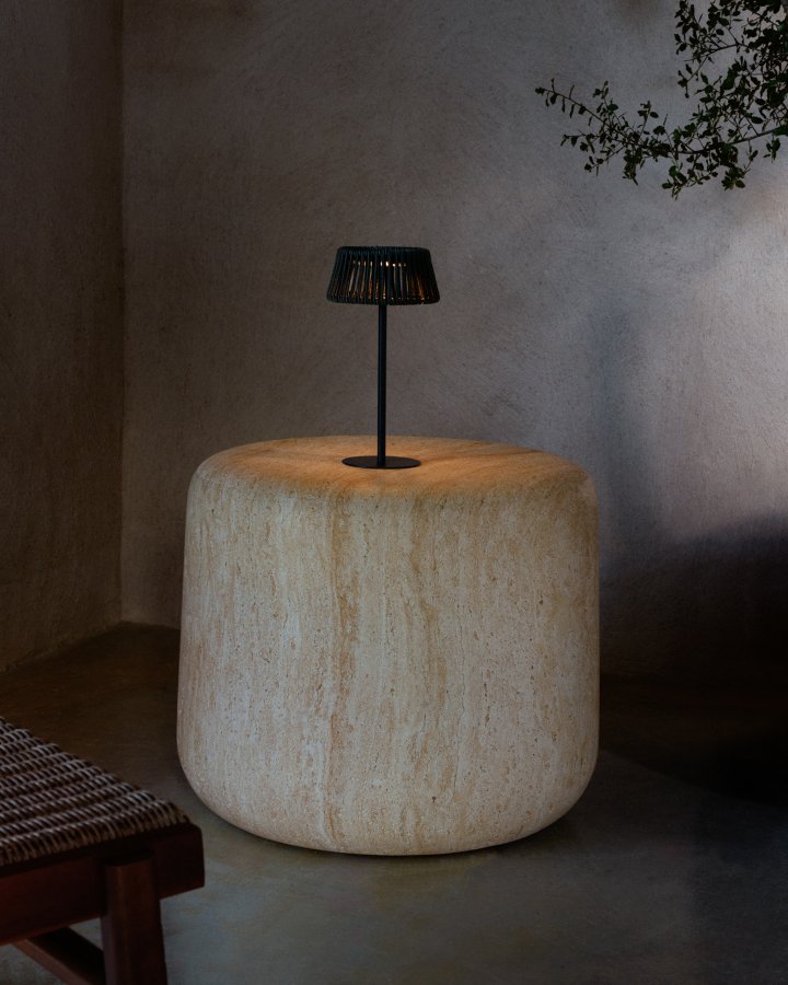 KAVE HOME Aldet utendrs solcelledrevet bordlampe i grnn tauledning