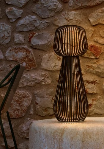 KAVE HOME Reiba grnn solcelledrevet gulvlampe i metall