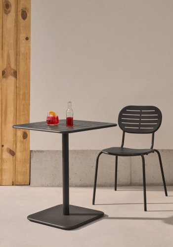 KAVE HOME Brai utebord i mrkegrtt galvanisert stl 70 x 70 cm