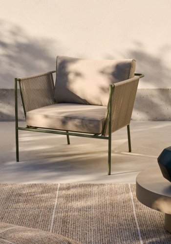 KAVE HOME Zivia utendrs lenestol i ecru tau og grnt galvanisert stl