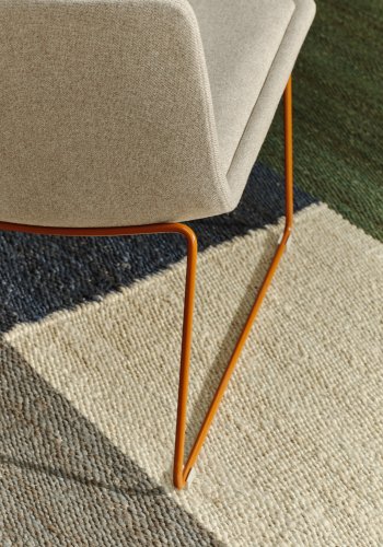 KAVE HOME Zahara Sessel - beige Stoff und Terrakotta-Stahl