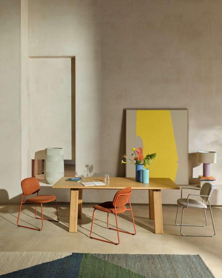 KAVE HOME Arlen spisebord, med uttrekk - naturlig finer og eik (200(250)x95)