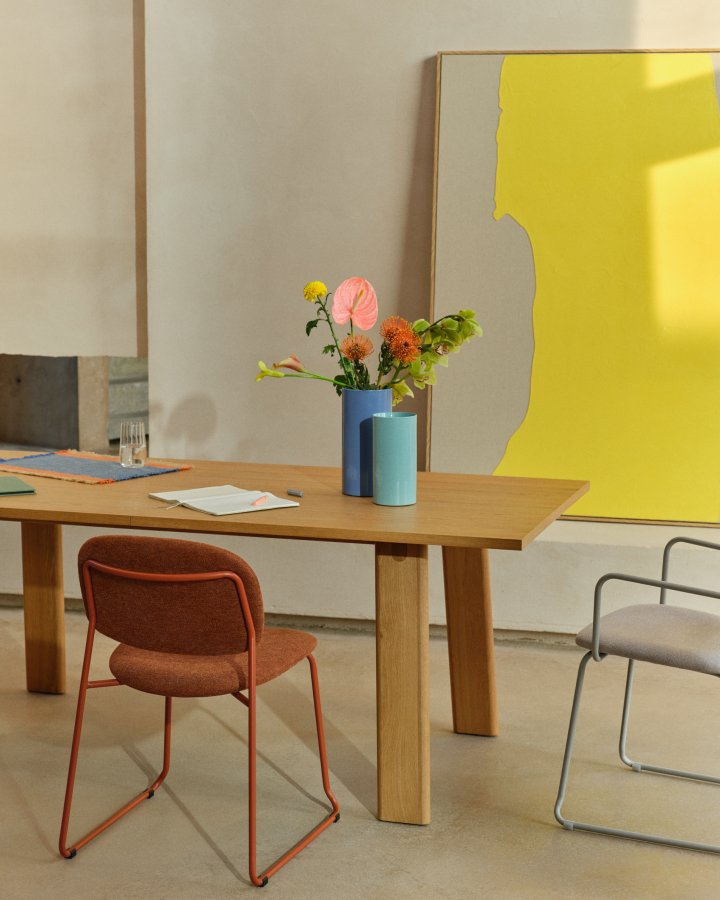 KAVE HOME Arlen spisebord, med uttrekk - naturlig finer og eik (200(250)x95)