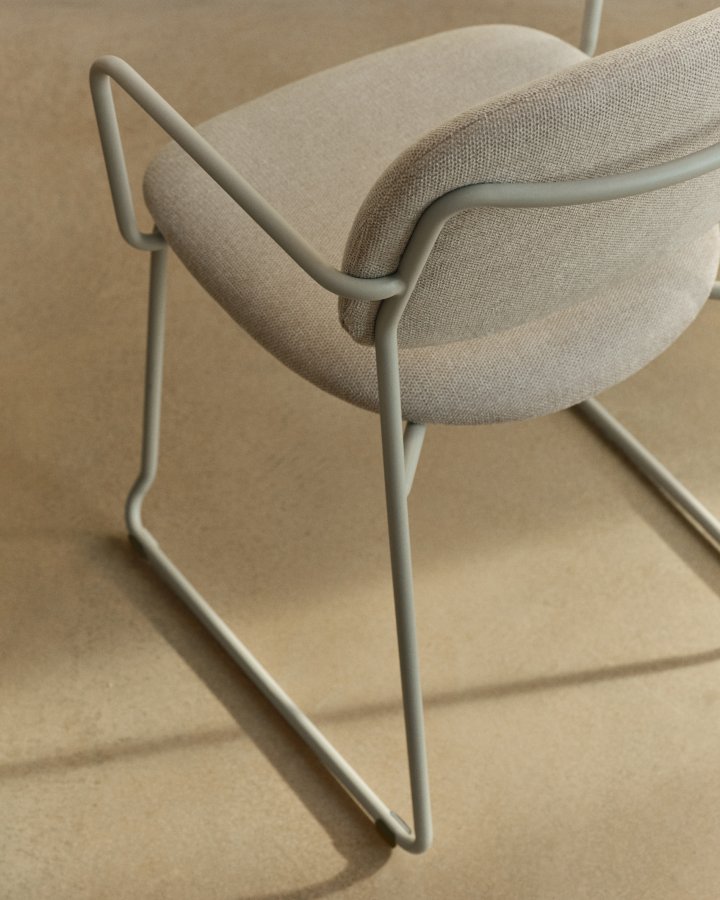 KAVE HOME Meli spisebordsstol, m. arml�n - beige chenille og beige metal